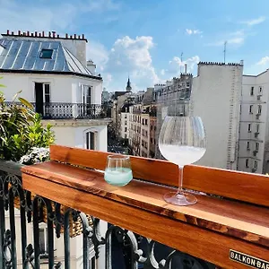 Vue Montmartre & Balcon Appartement
