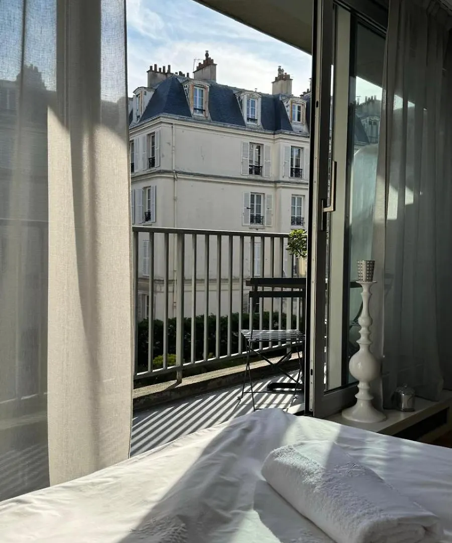 Tour Eiffel Haven Apartment Paris 0*,  France