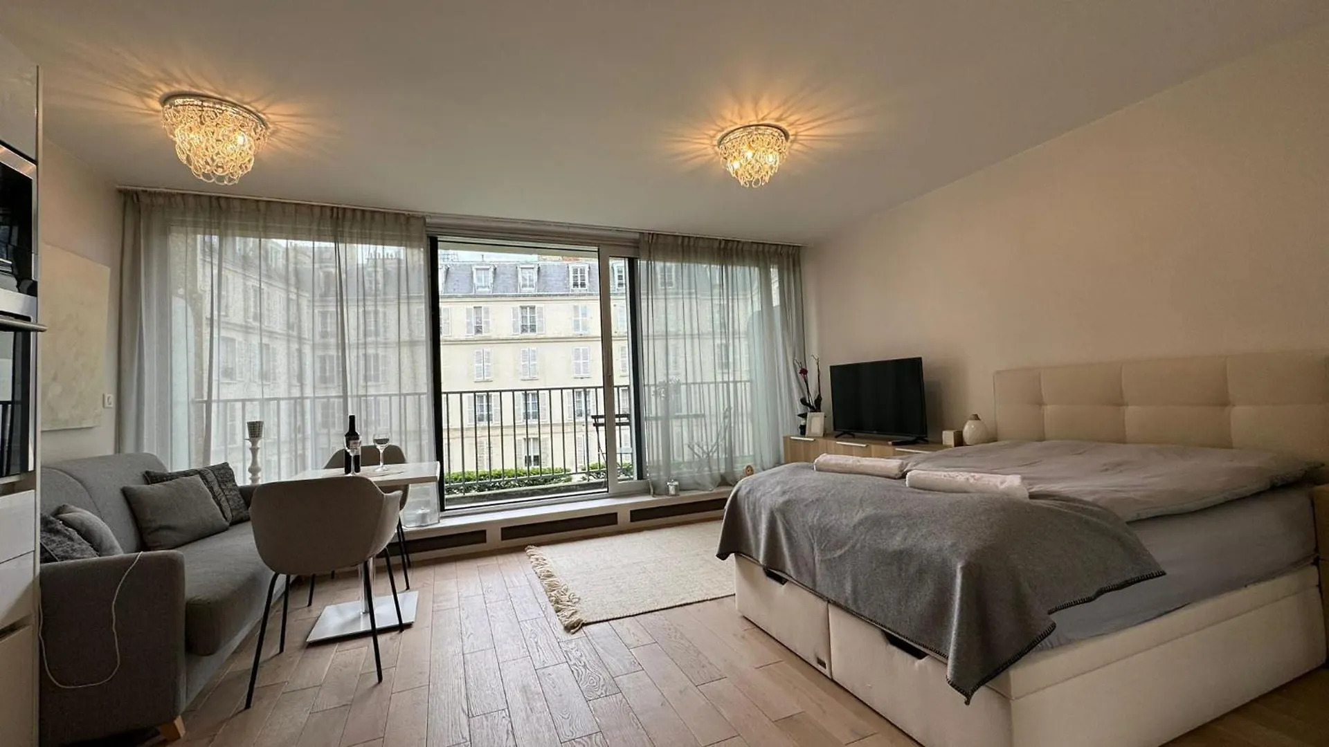 Tour Eiffel Haven Apartment Paris France